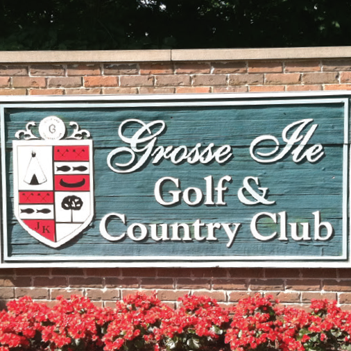 Welcome to Grosse Ile Golf and Country Club: A Premier Golfing Destination.