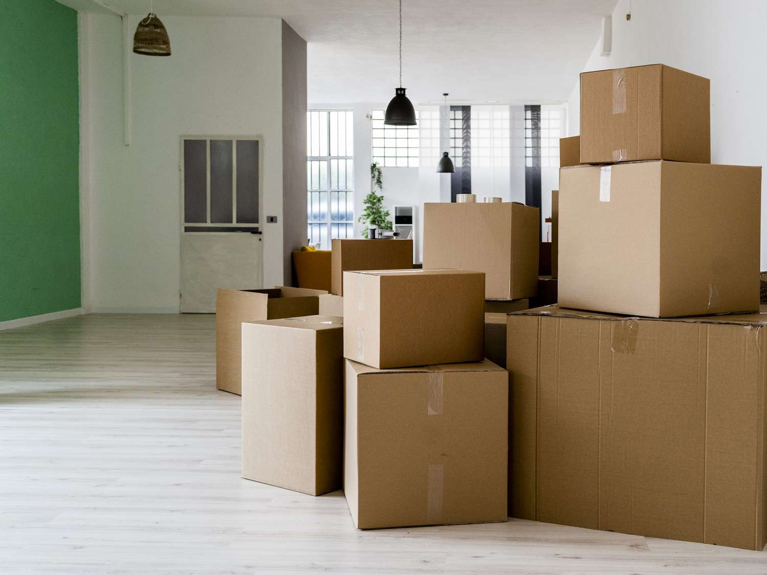 A comprehensive moving checklist to ensure you cover all bases.