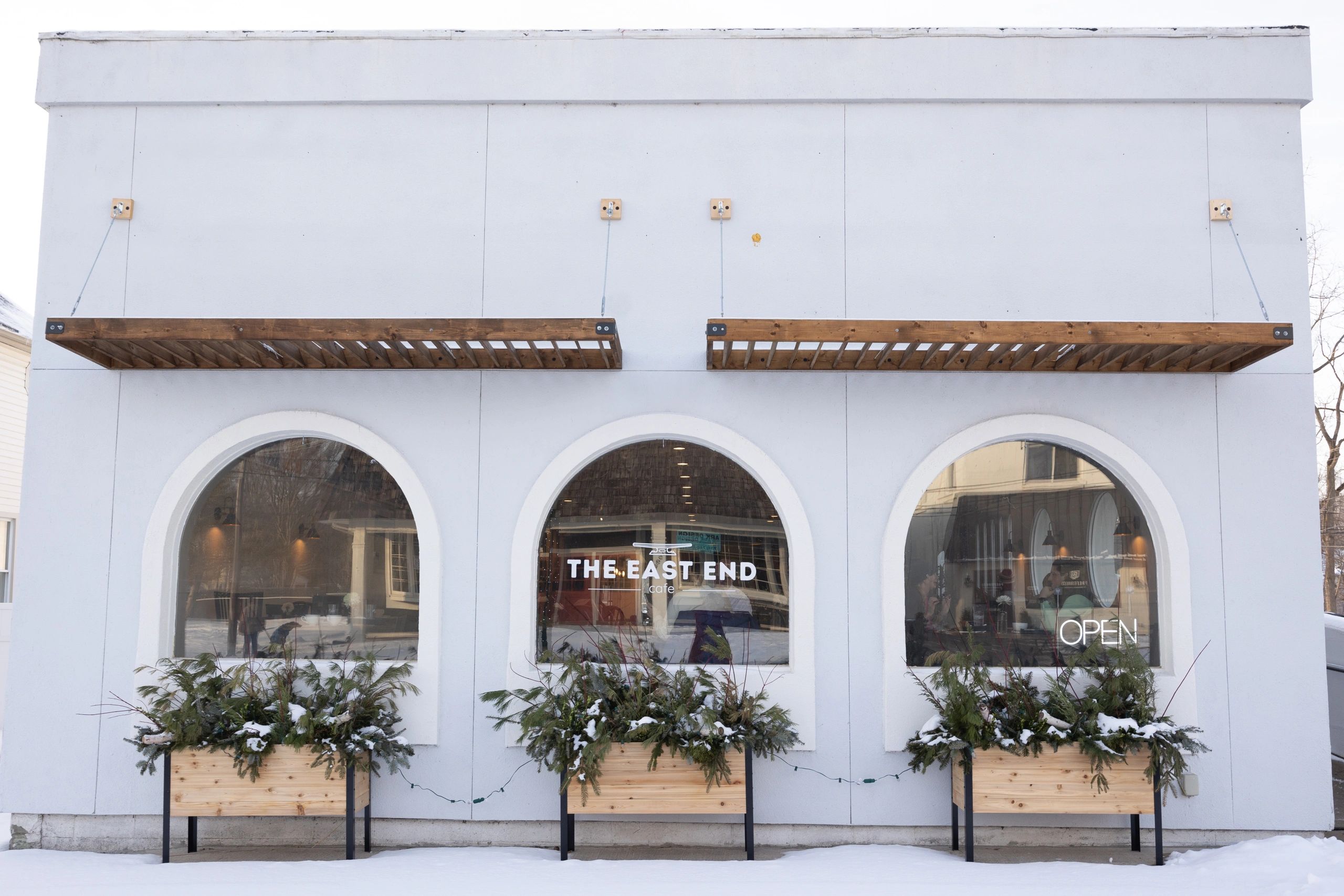 Discover the thriving local businesses like The East End Café in the pedestrian-friendly Macomb Street District.
